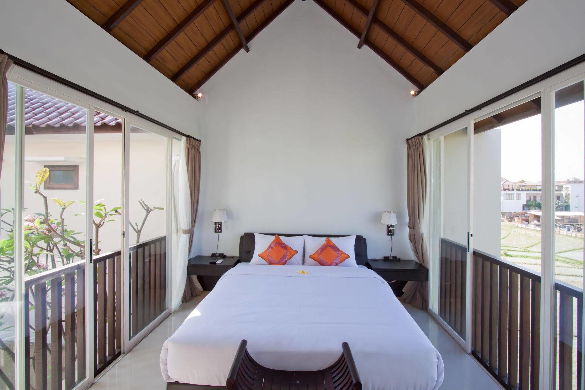 Grace And Milena Guesthouse Kuta Lombok Zewnętrze zdjęcie